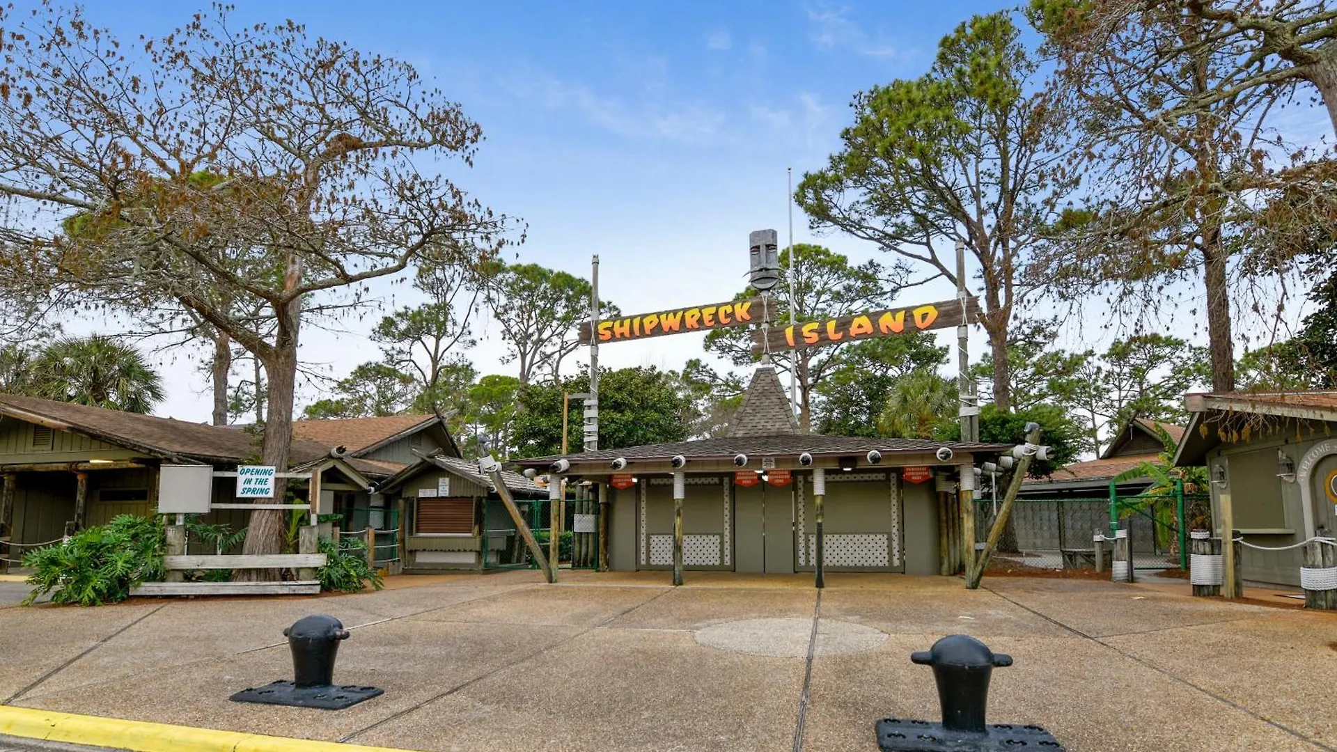 Semesterbostad Laketown Wharf Resort #1518 By Book That Condo Panama City Beach USA