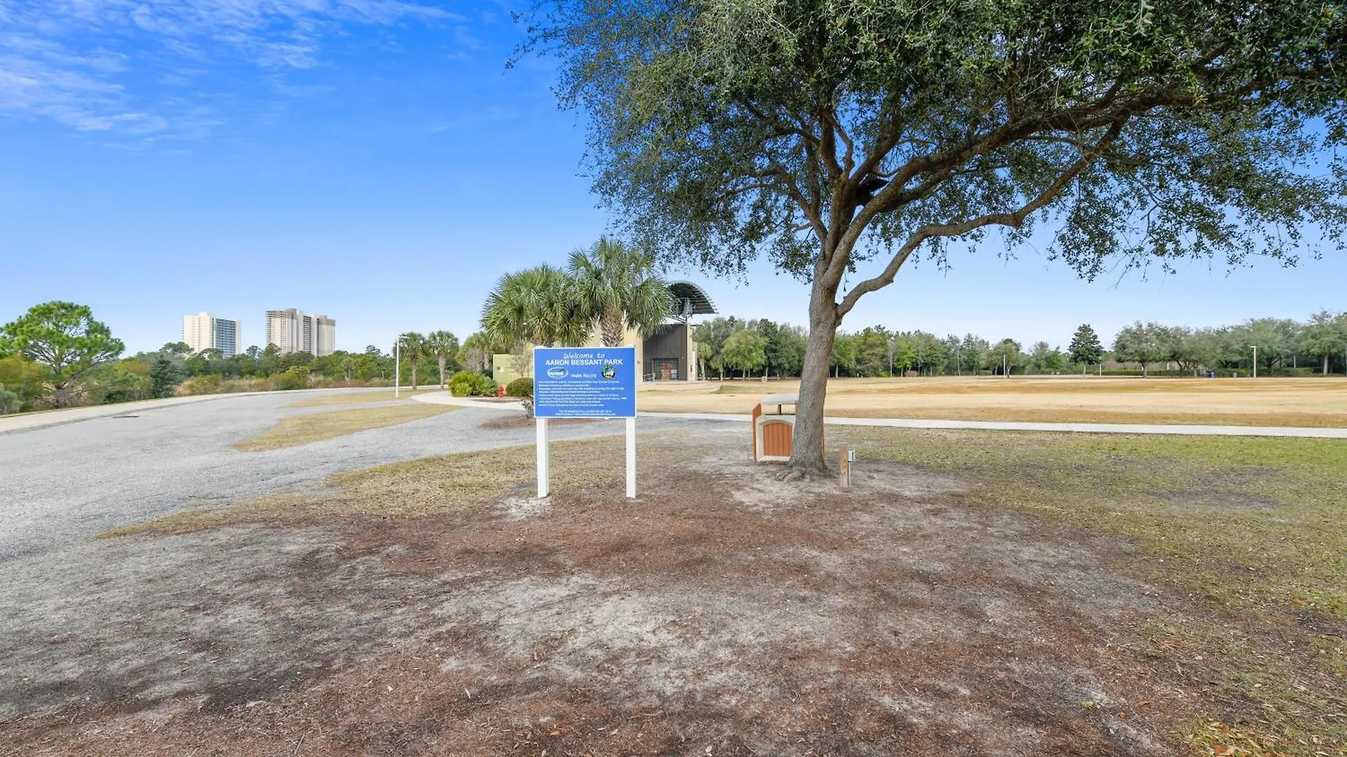 Laketown Wharf Resort #1518 By Book That Condo Panama City Beach